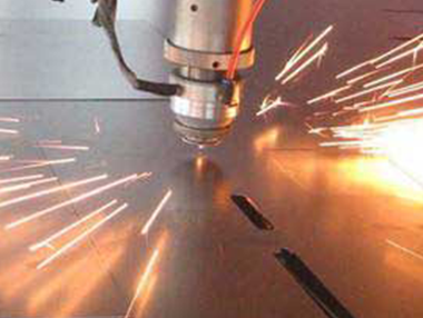 Manutenção regular de laser de máquina de corte a laser