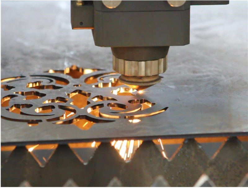 Máquina de corte a laser de fibra tem a função da configuração de parâmetros multi