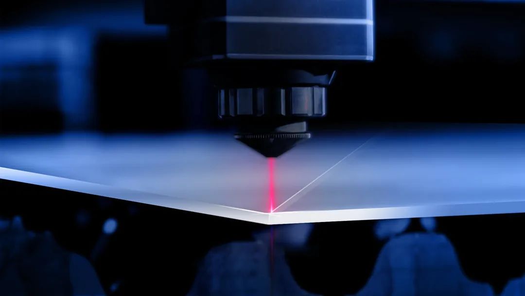Aplicação da tecnologia de corte a laser de vidro
