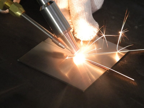laser welding aluminium.jpg