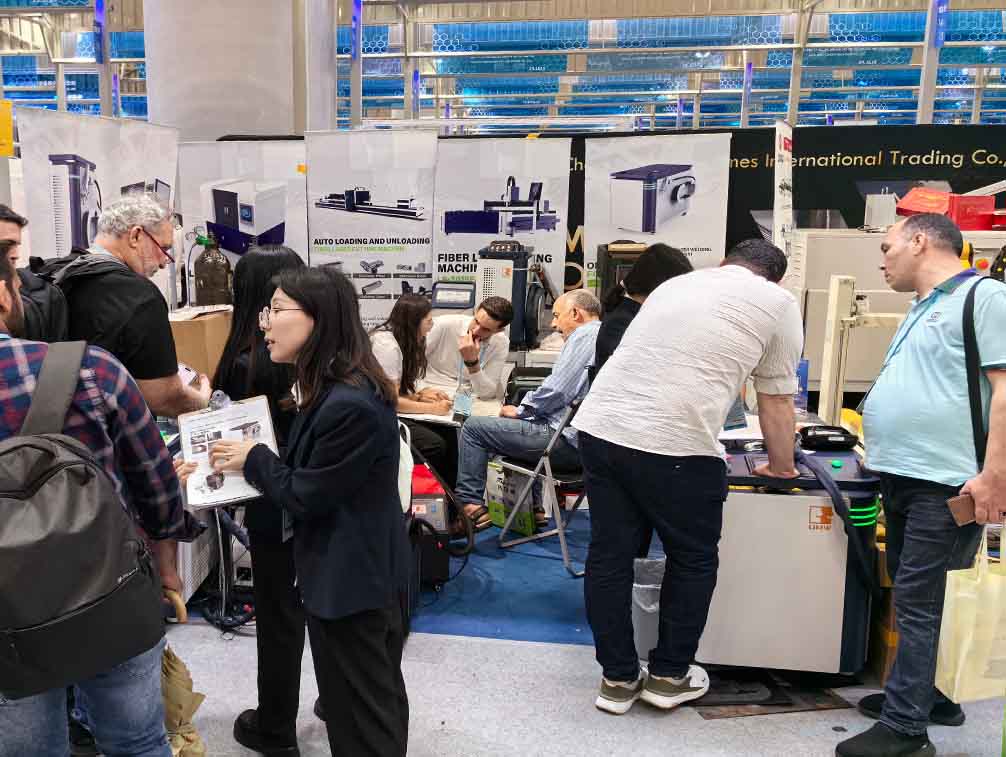 a 135ª Feira de Importação e Exportação da China solda