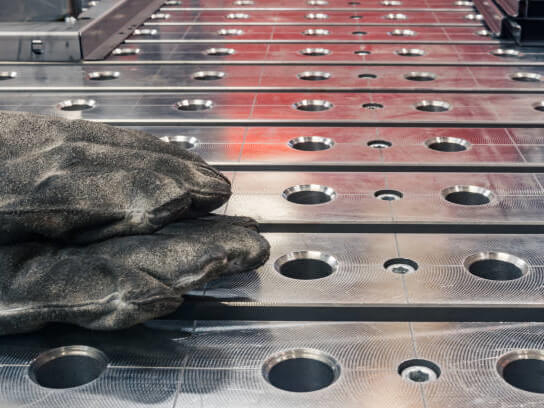  Fabricação de metal 