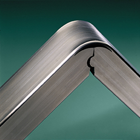 Guia 2026: Como as máquinas de corte de tubos a laser de fibra estão revolucionando a fabricação de tubos