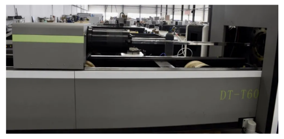 Cama de soldadura de placa.