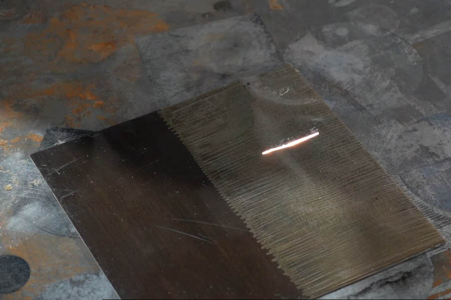 m&aacute;quina de limpeza a laser para remo&ccedil;&atilde;o de tinta